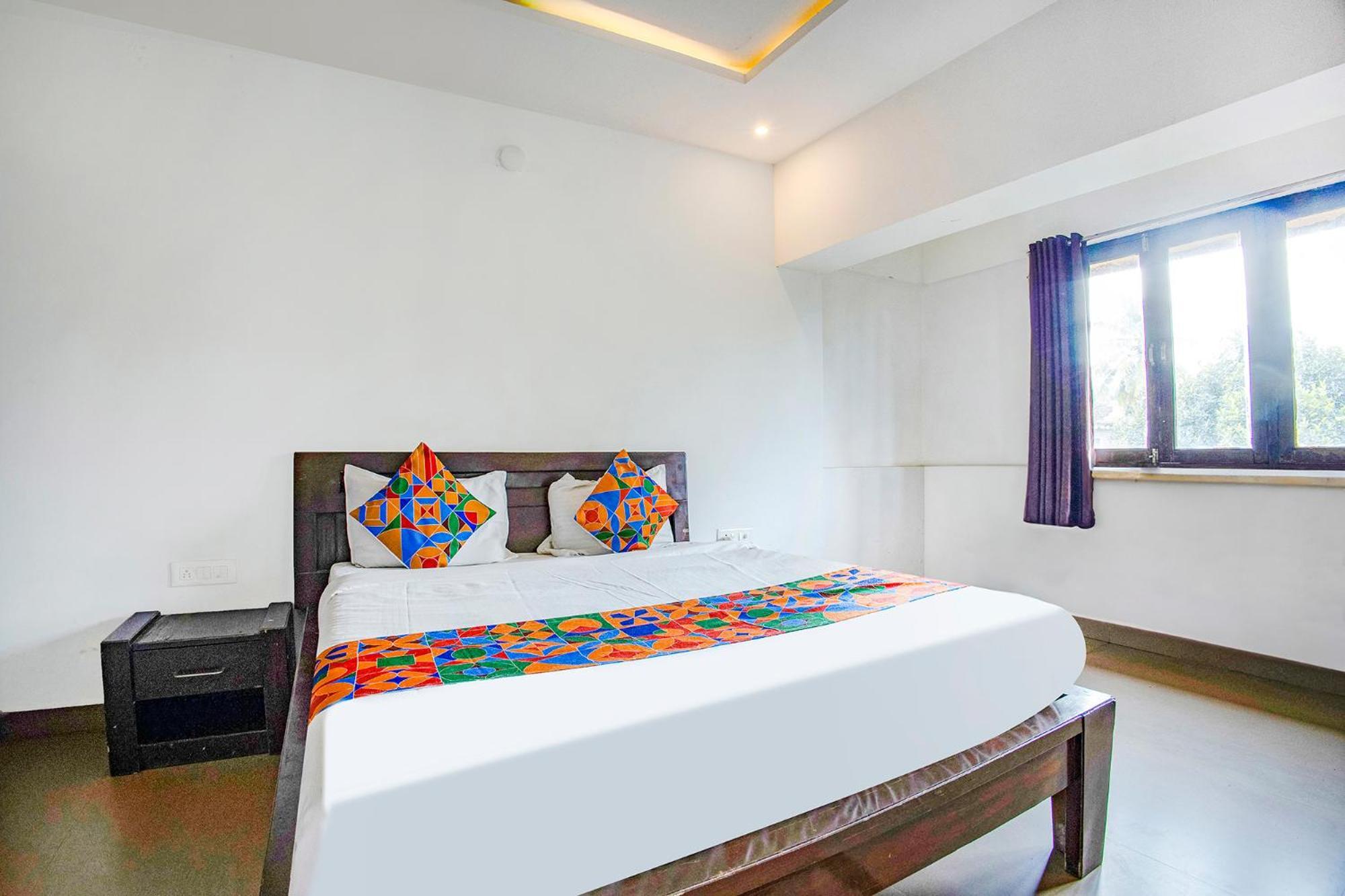 Fabhotel Comfort Stays - Nr Miramar Beach Panadží Exteriér fotografie