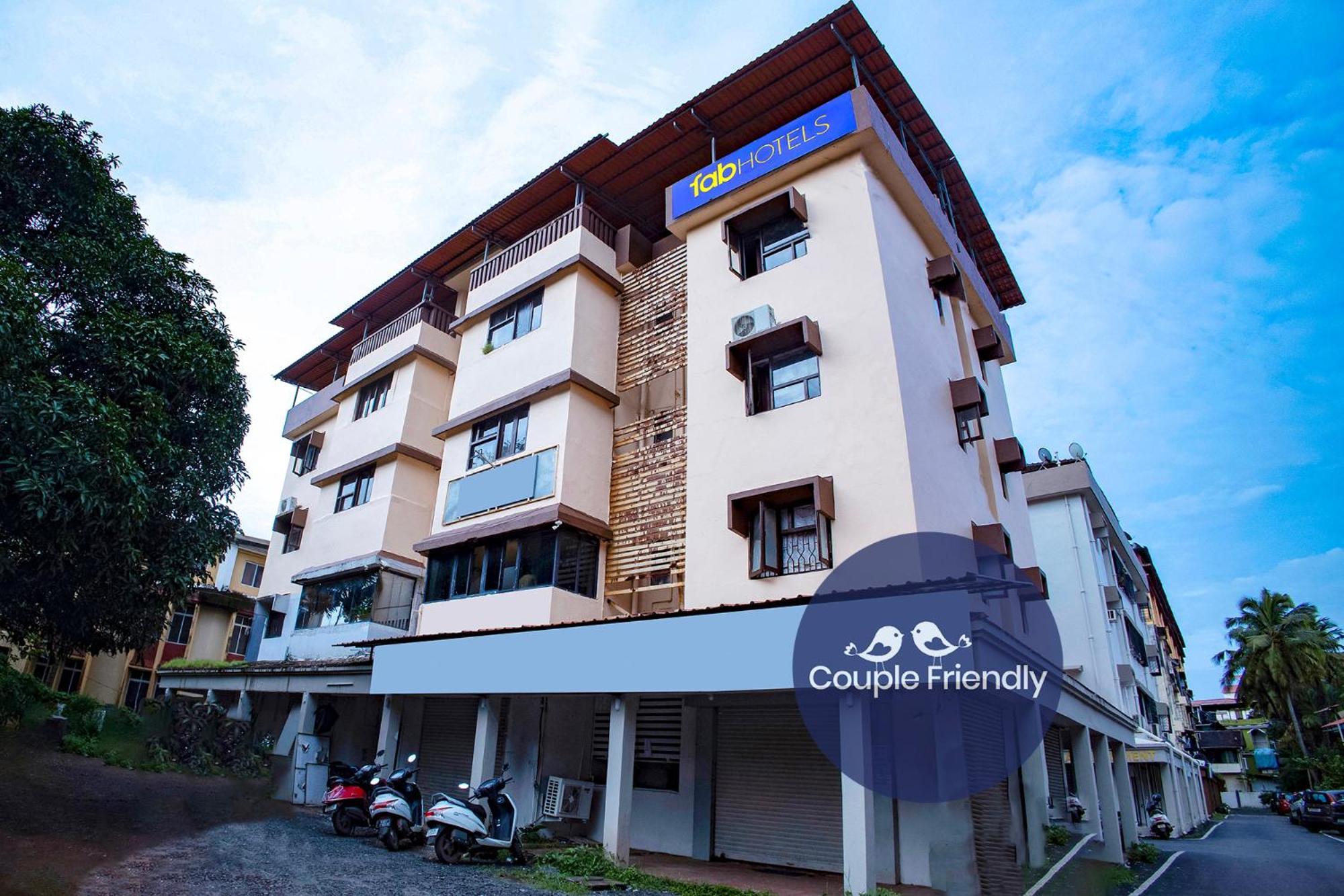 Fabhotel Comfort Stays - Nr Miramar Beach Panadží Exteriér fotografie